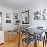 Appartement De Luxe Sur Les Invalides